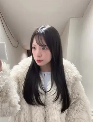 ロング カラー NOA/トレンドヘア ブリーチなし艶カラーのヘアスタイル