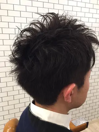 ショート .HIROSHI .のヘアスタイル