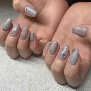 ネイル NORA nail UMEDA MAIのネイルデザイン