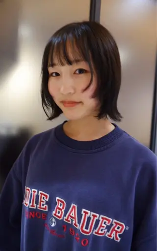 ショート 山本 真生のヘアスタイル