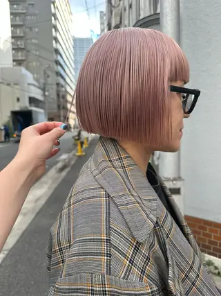 ショート カラー natsumi zenshoのヘアスタイル