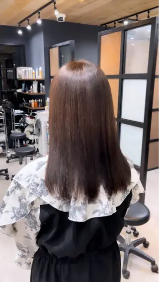 セミロング 朝5分でキマる艶髪 ／ヤマダのヘアスタイル