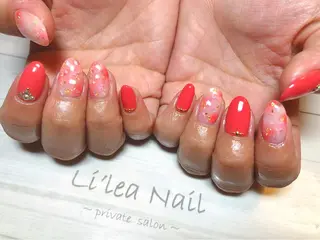 ネイル Li'leaNail AINAのネイルデザイン
