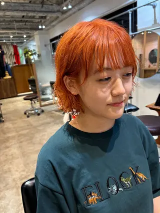 ショート カラー Hayashi Shioriのヘアスタイル