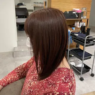 セミロング カラー やまこし 美裕樹のヘアスタイル