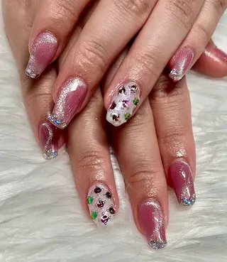 ネイル nail&eye Ariesのネイルデザイン