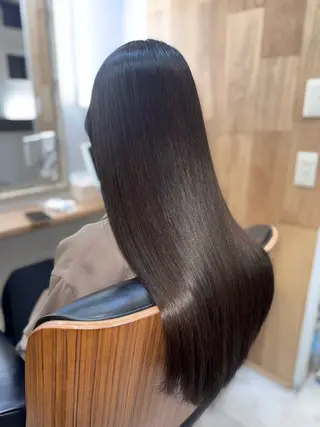 ロング カラー 多賀 順平のヘアスタイル