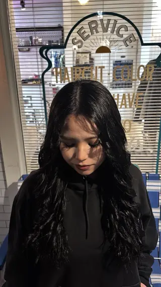 ロング 落合 そらのヘアスタイル