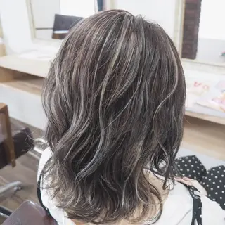 ミディアム カラー 土屋 貴章のヘアスタイル