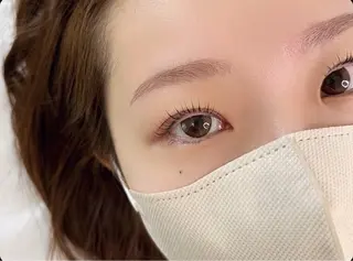 アイブロウ +me プラスミーの眉毛・アイブロウイメージ