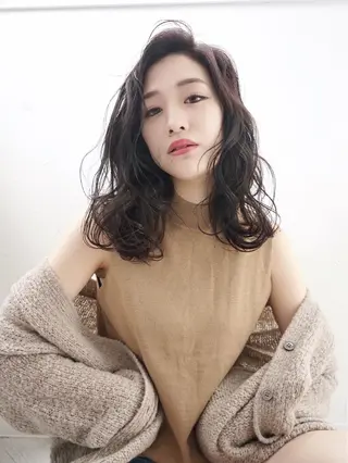 ロング カラー 花井 啓好のヘアスタイル