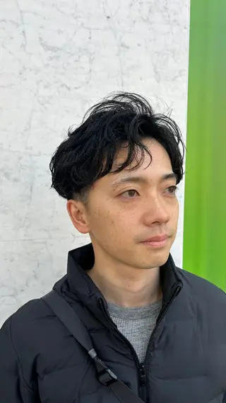 ショート パーマ メンズ 塚田 銀太のヘアスタイル