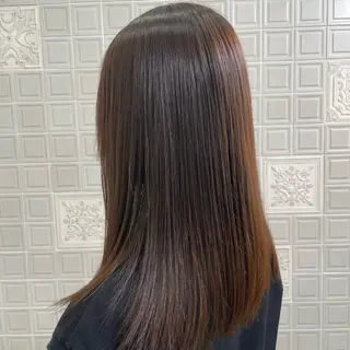 セミロング アオヌマ コハルのヘアスタイル