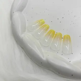 ネイル フェリーチェ瑞江店 浅倉のネイルデザイン