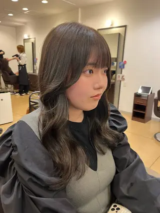 セミロング カラー ヘアアレンジ ちひろ /似合わせカラーのヘアスタイル