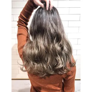 ロング カラー EIGHT plum TOKIOリミテッドのヘアスタイル