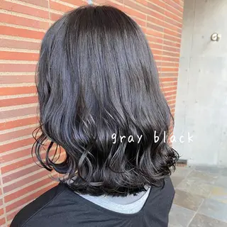 ミディアム カラー モテ前髪 タゴメ シンヤのヘアスタイル