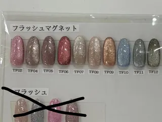 ネイル MAXKELLY TSUGUMIのネイルデザイン