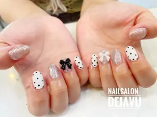 ネイル Nail salon Dejavu 🌿のネイルデザイン