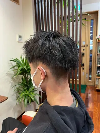 パーマ メンズ 藤本 悠雅のヘアスタイル