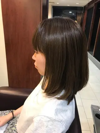 ミディアム カラー 小顔/似合わせカット 杉山莉菜のヘアスタイル