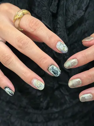 ネイル kiii.__ ✴︎*のネイルデザイン