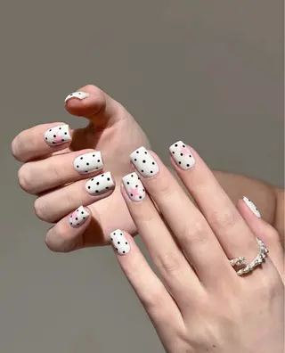ネイル Van Nail Salonのネイルデザイン