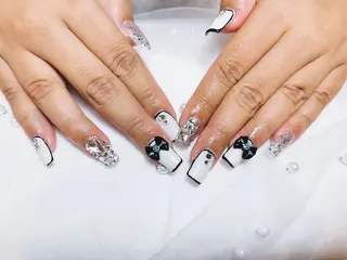 ロング Nail Salon +Aのネイルデザイン