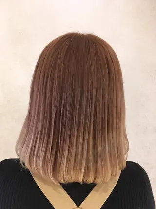 ミディアム カラー 吉村 絢乃のヘアスタイル