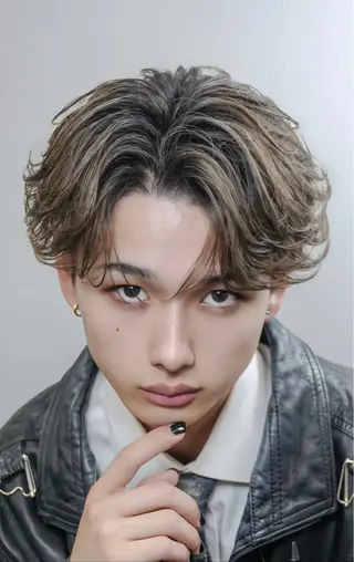 ショート パーマ 湖城 恵吾のヘアスタイル