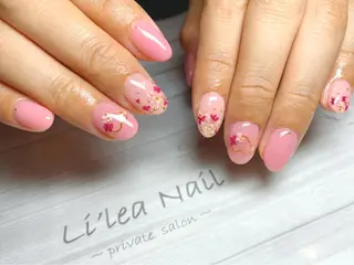 ネイル Li'leaNail AINAのネイルデザイン