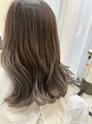 セミロング カラー 田中 大心のヘアスタイル
