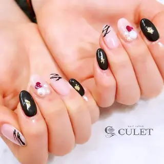 ネイル CULET MOEのネイルデザイン