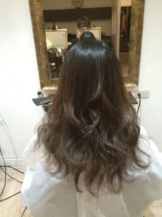 カラー K-POP好き美容師 🇰🇷Kai.Yのヘアスタイル