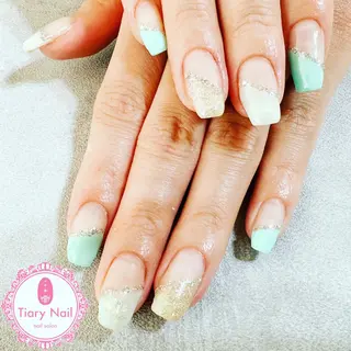 ネイル tiarynail K K🐼のネイルデザイン