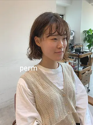 ミディアム カラー パーマ ELENA所属・ナチュラルなショート 北本空河のヘアスタイル