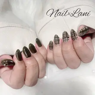 ネイル KOMINE SAAYAのネイルデザイン