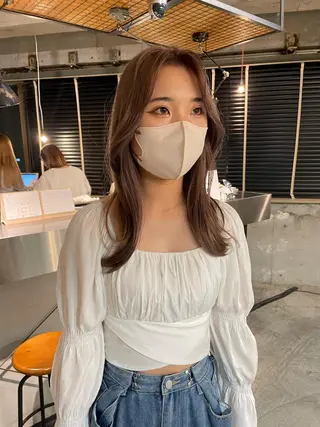 セミロング カラー 海外レイヤー /NAGISAのヘアスタイル