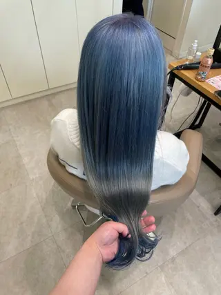ロング カラー ハイトーン/レイヤー 似合わせ・ユキノのヘアスタイル