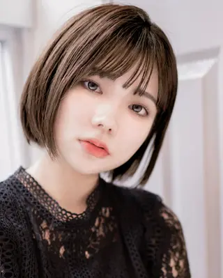 ショート ✨透明感カラー✨ ☘️くすみカラー☘️のヘアスタイル