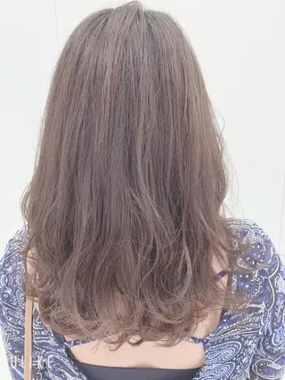 セミロング 🌼志岐 恵🌼のヘアスタイル