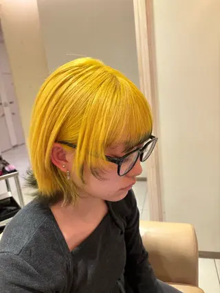 ミディアム カラー 高濱 ひなよのヘアスタイル