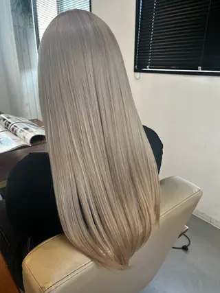 ロング 阪神西宮★JUNO 川﨑温子のヘアスタイル