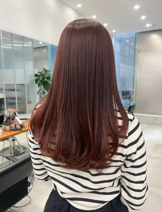 ロング カラー 愛 斗のヘアスタイル