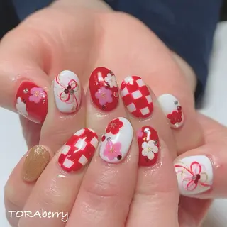 ネイル ネイリスト なつみのネイルデザイン