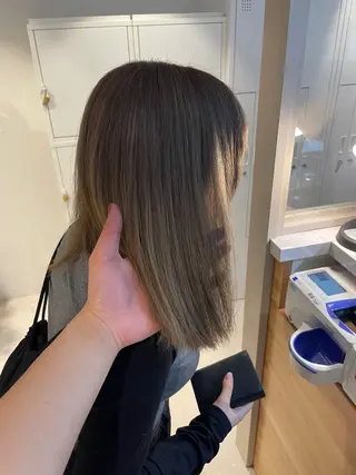 ミディアム 光岡 玲遠のヘアスタイル