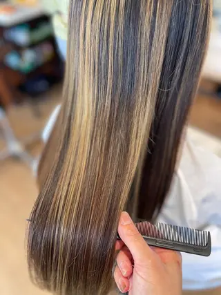 ロング 仙石 愛のヘアスタイル