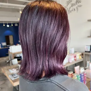 ミディアム カラー 岸下 理緒のヘアスタイル