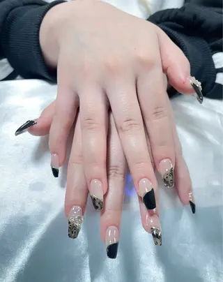 ネイル AKIKO ネイルサロンのネイルデザイン