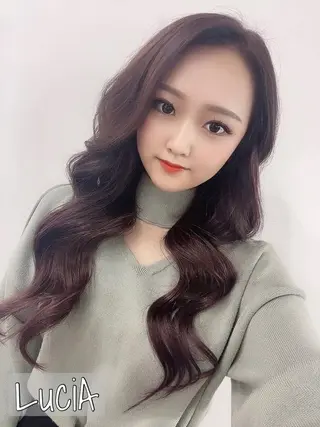 ロング ヘアアレンジ カラー LuciA エクステカラーのヘアスタイル